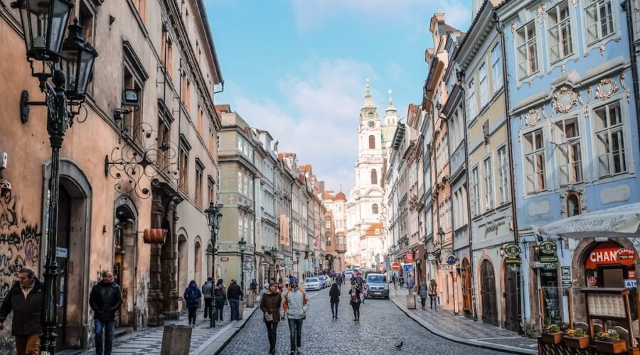 7 Benefits of Erasmus+ Staff Mobility for Education Professionals